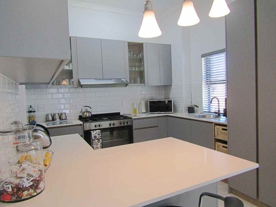 3 Bedroom Property for Sale in Sandy Point Western Cape